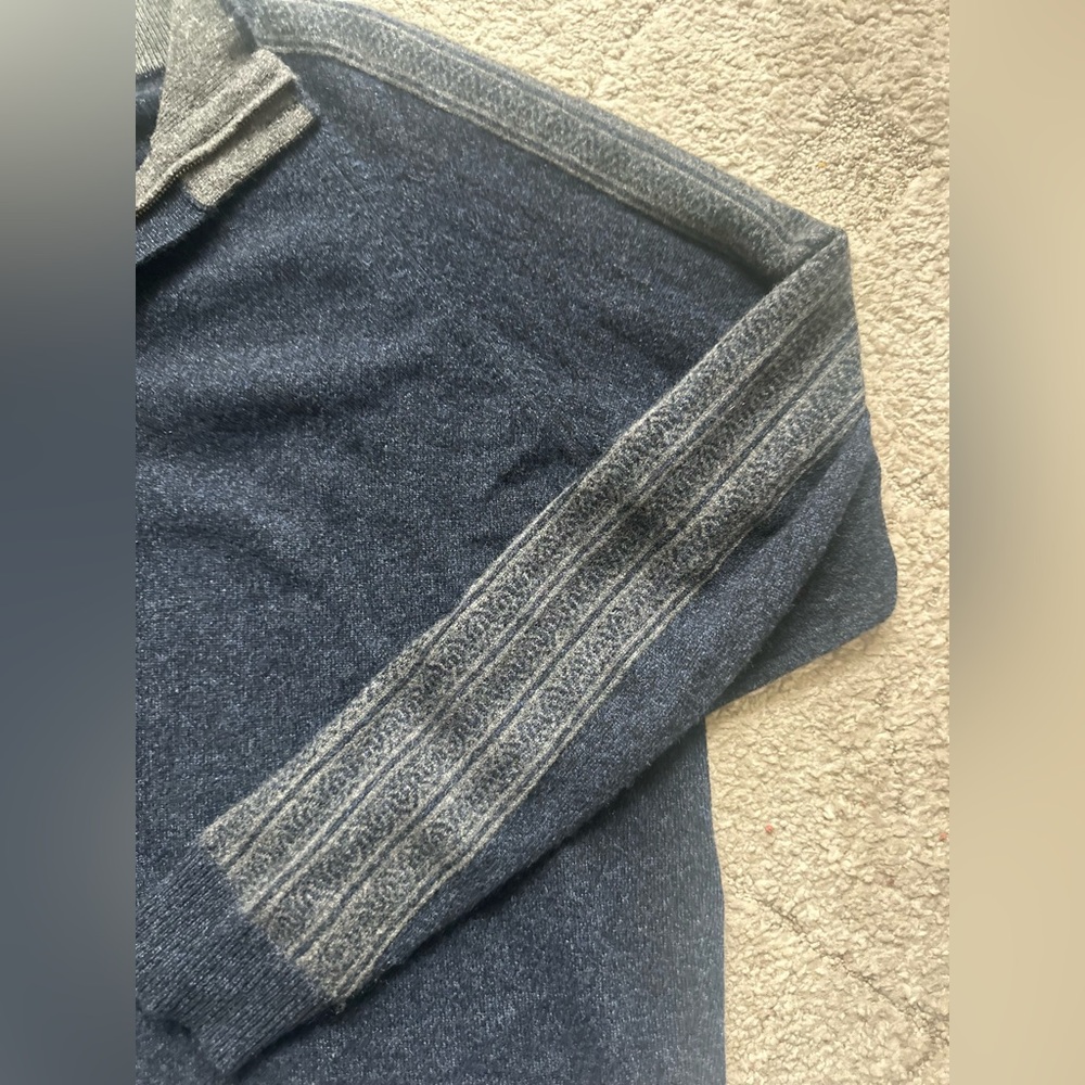 Kinross Cashmere - Men's Blue and Gray Zip Up Sweater - Picture 3 of 6